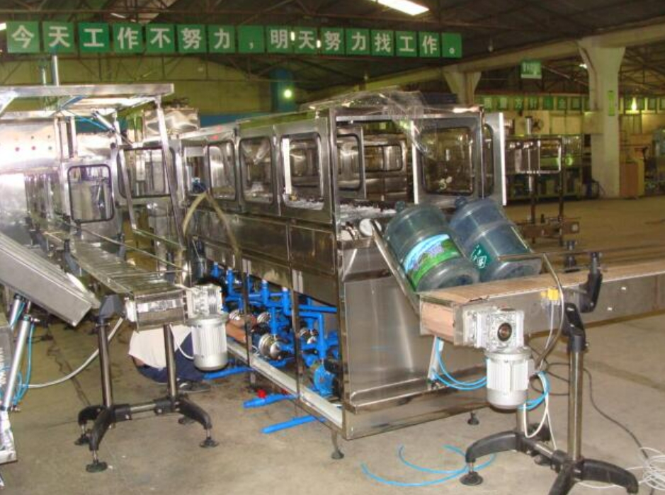 ũ������ˮ�豸����Ͱװˮ�����豸�Ĺ�������